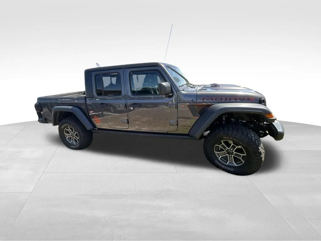 Used 2024 Gray Jeep Mojave image 20