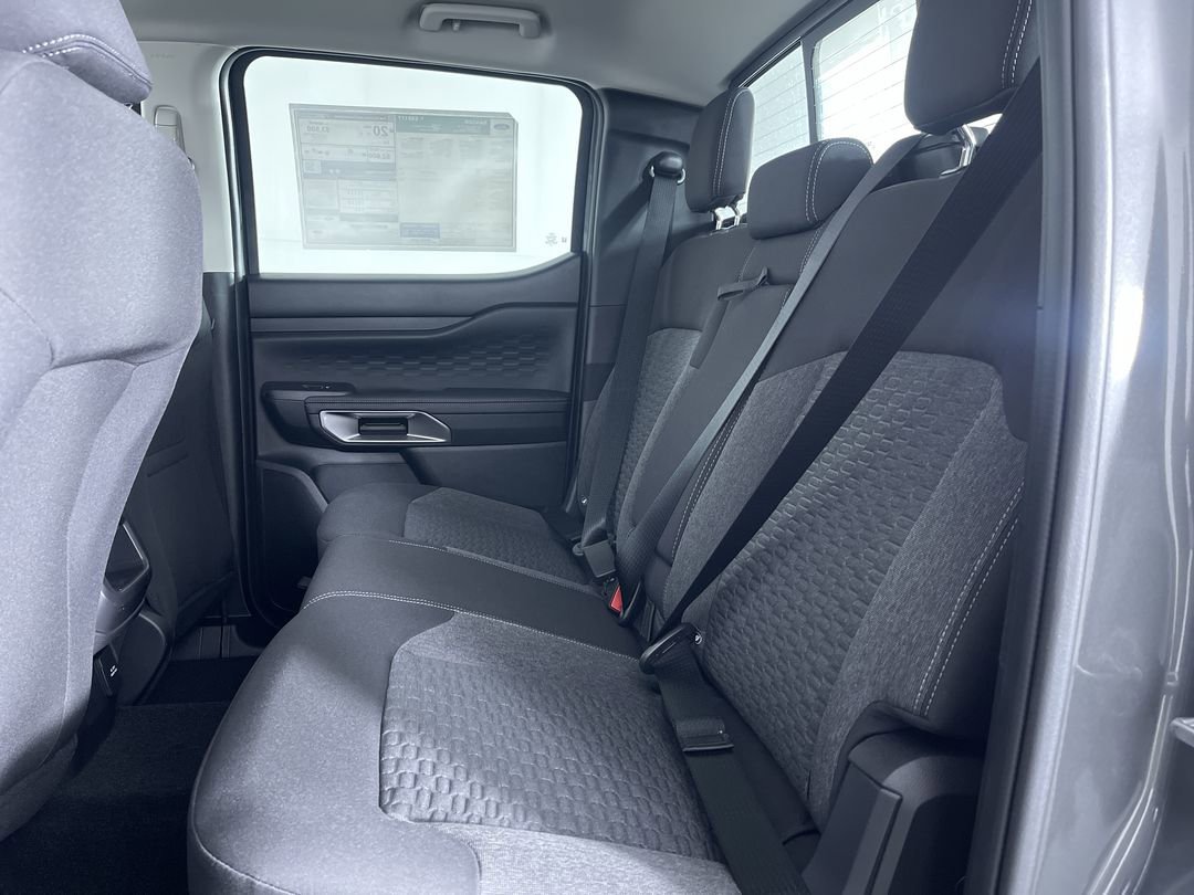 New 2025 Carbonized Gray Metallic Ford XLT image 23