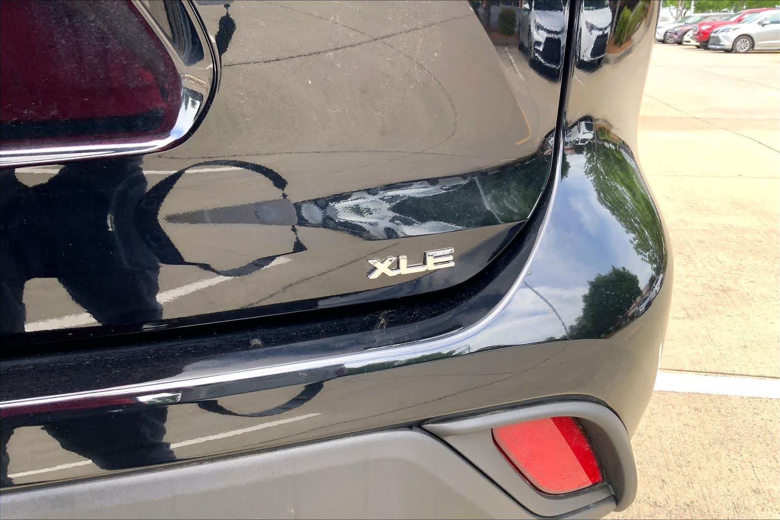 2026 Toyota Highlander XLE - Photo 10