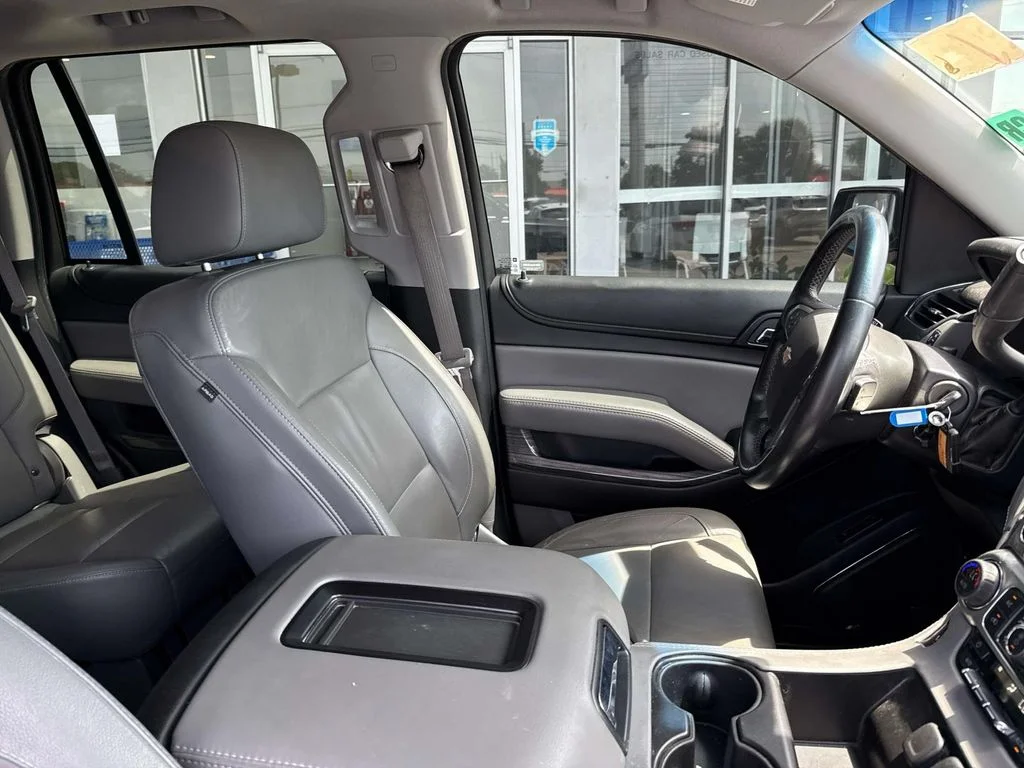 Used 2016 Black Chevrolet LT image 11