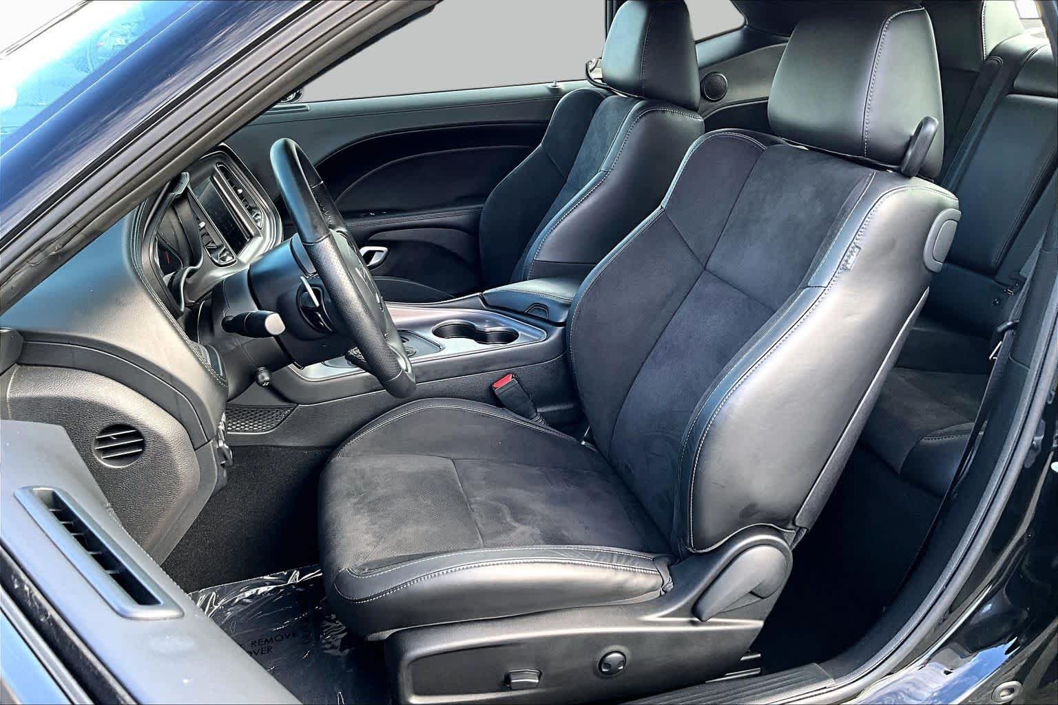 Pre-Owned 2023 Dodge Challenger R/T