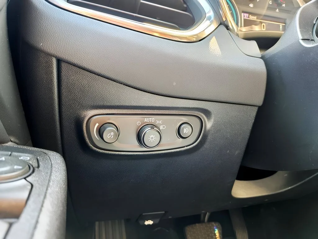 2018 Chevrolet Equinox Premier - Photo 13