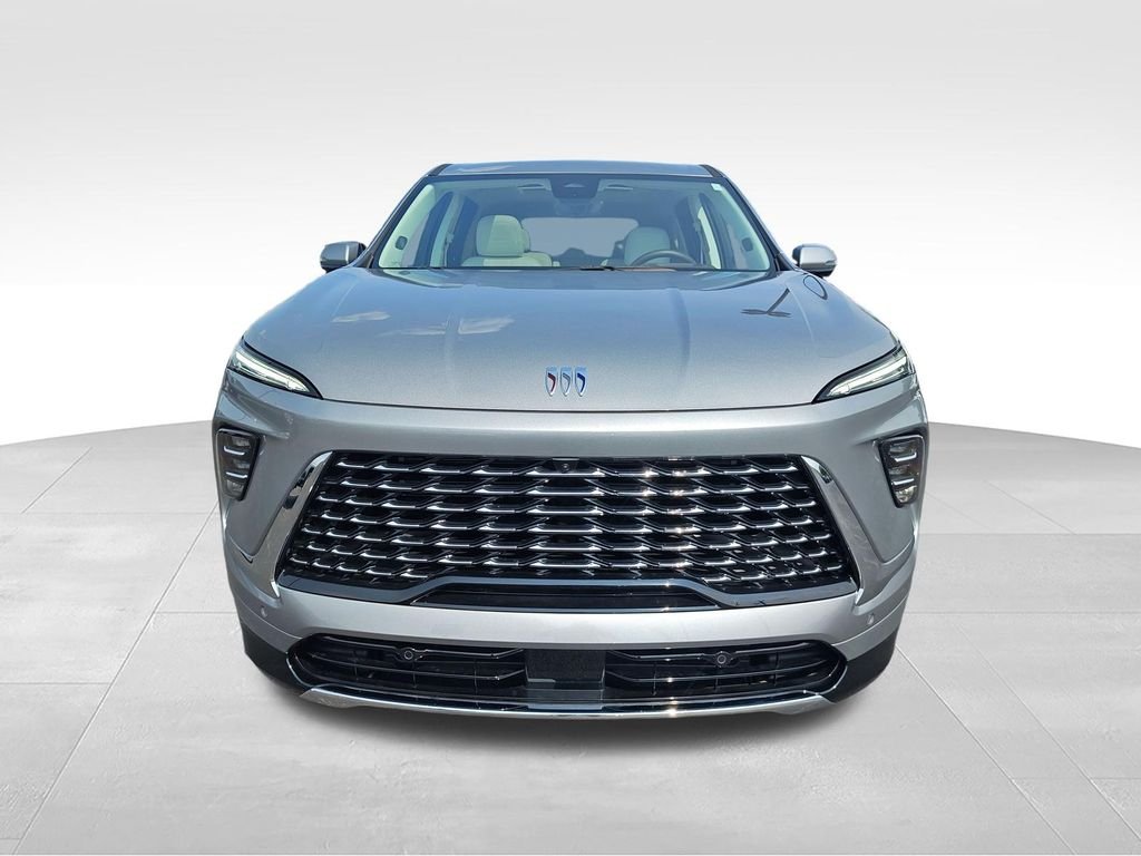 Used 2025 Gray Buick Avenir image 8