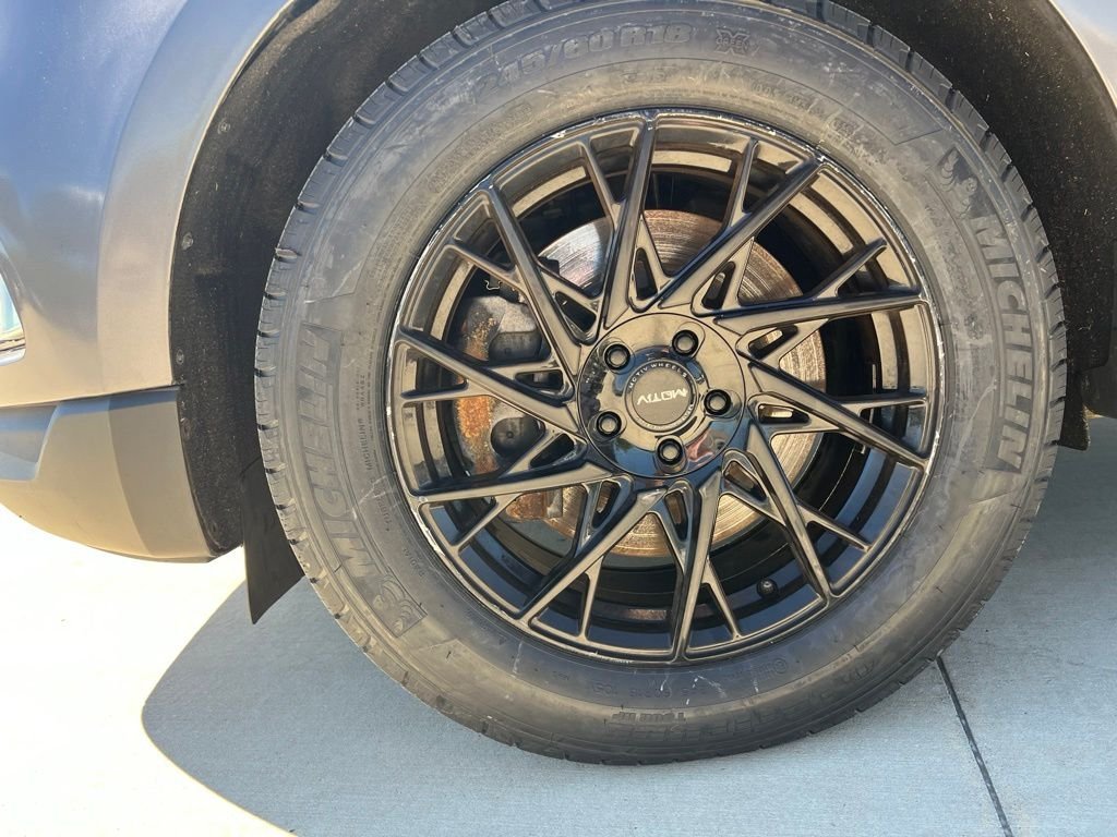 Used 2024 Gray Metallic Ford SEL image 34