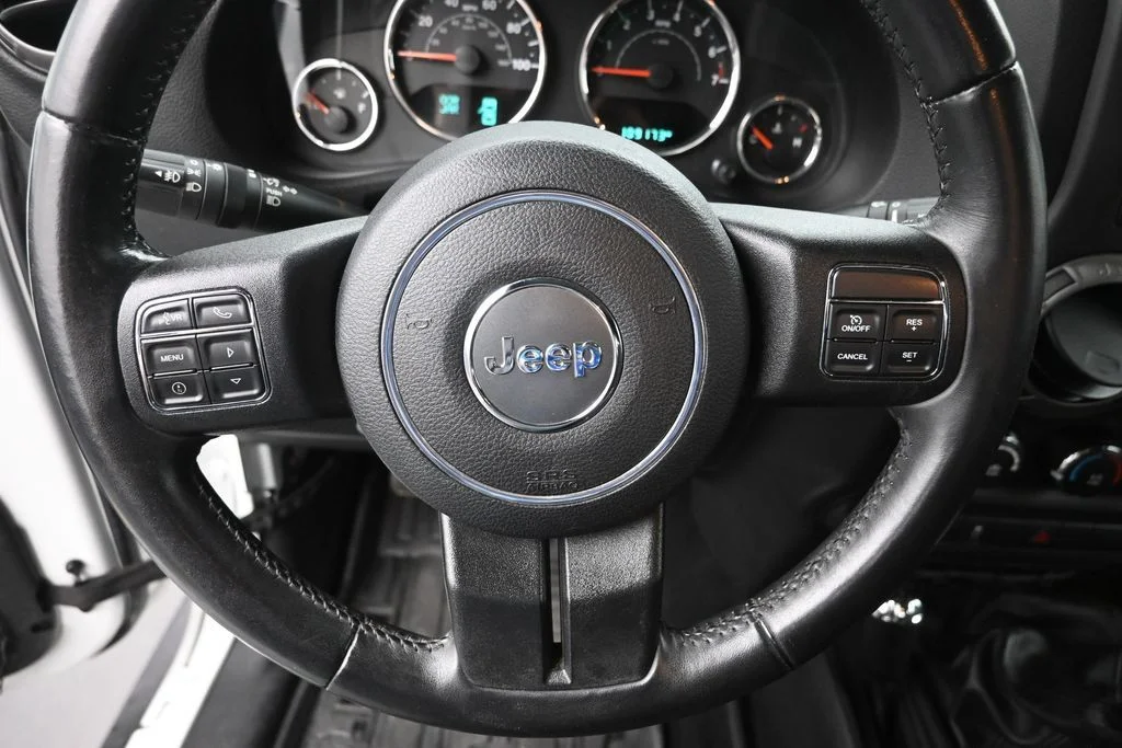 Used 2016 White Jeep Sport image 14