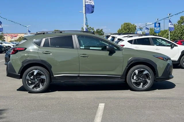 New 2026 ALPINE GREEN Subaru Limited image 3