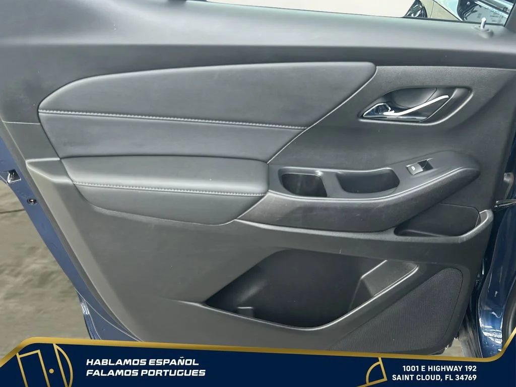 Used 2022 Northsky Blue Metallic Chevrolet LT Cloth image 21