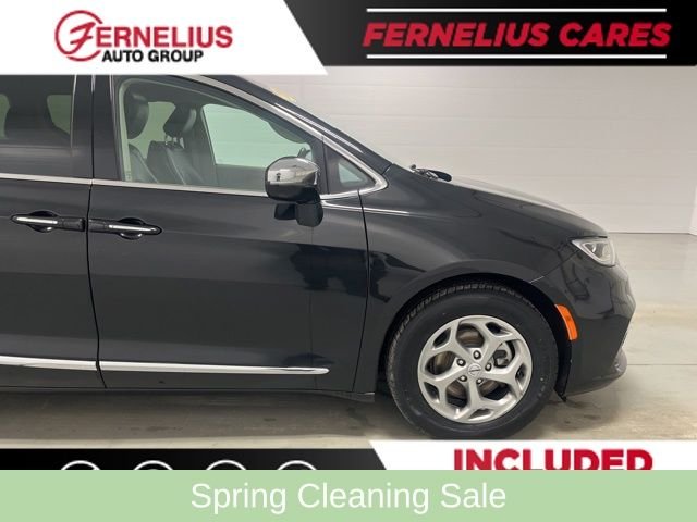2023 Chrysler Pacifica Limited - Photo 9