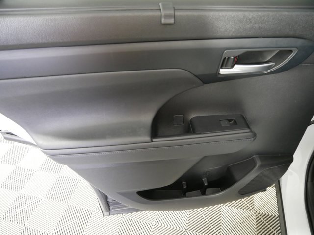 Used 2023 Wind Chill Pearl Toyota XLE image 11