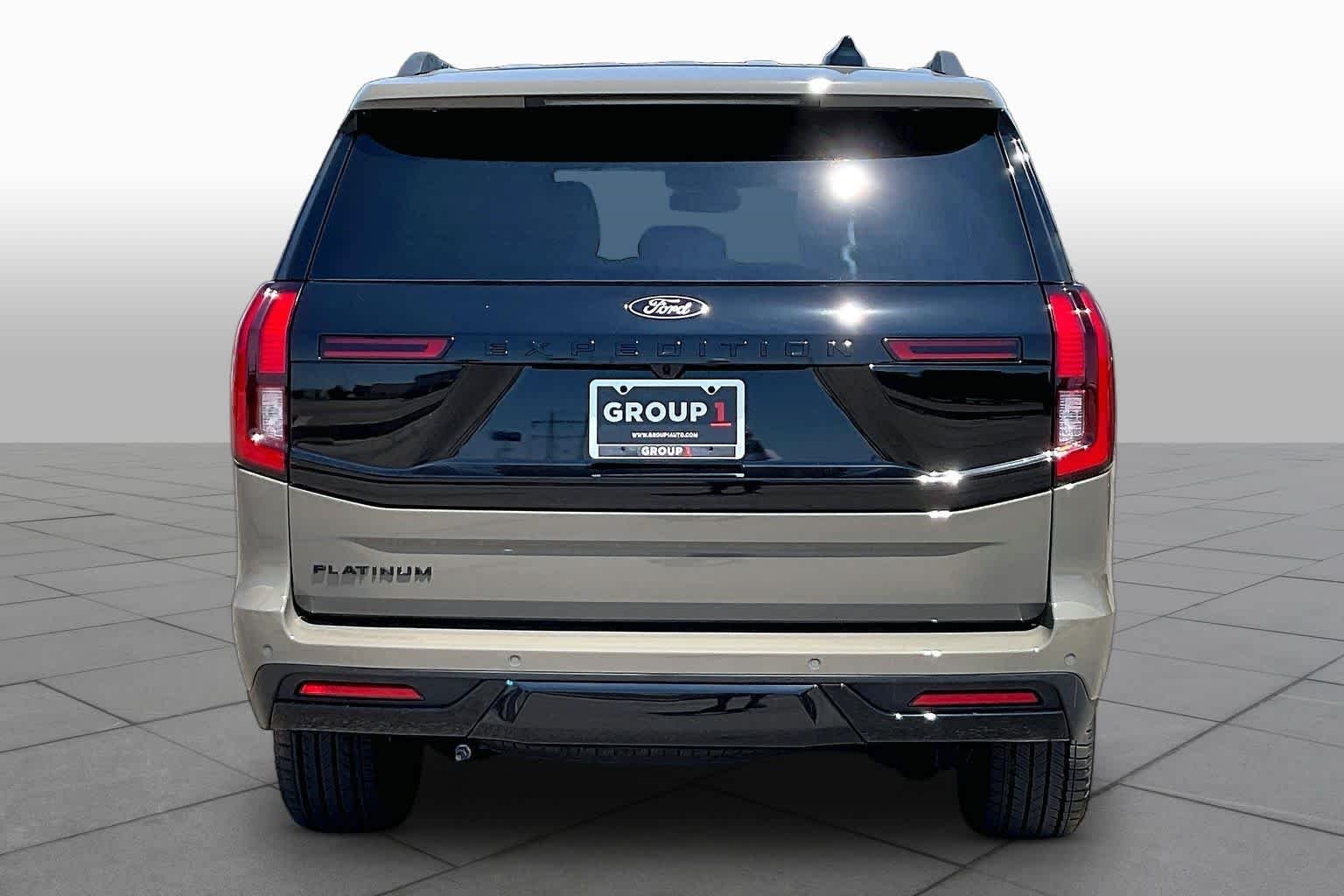New 2026 Marsh Gray Ford Platinum® image 4
