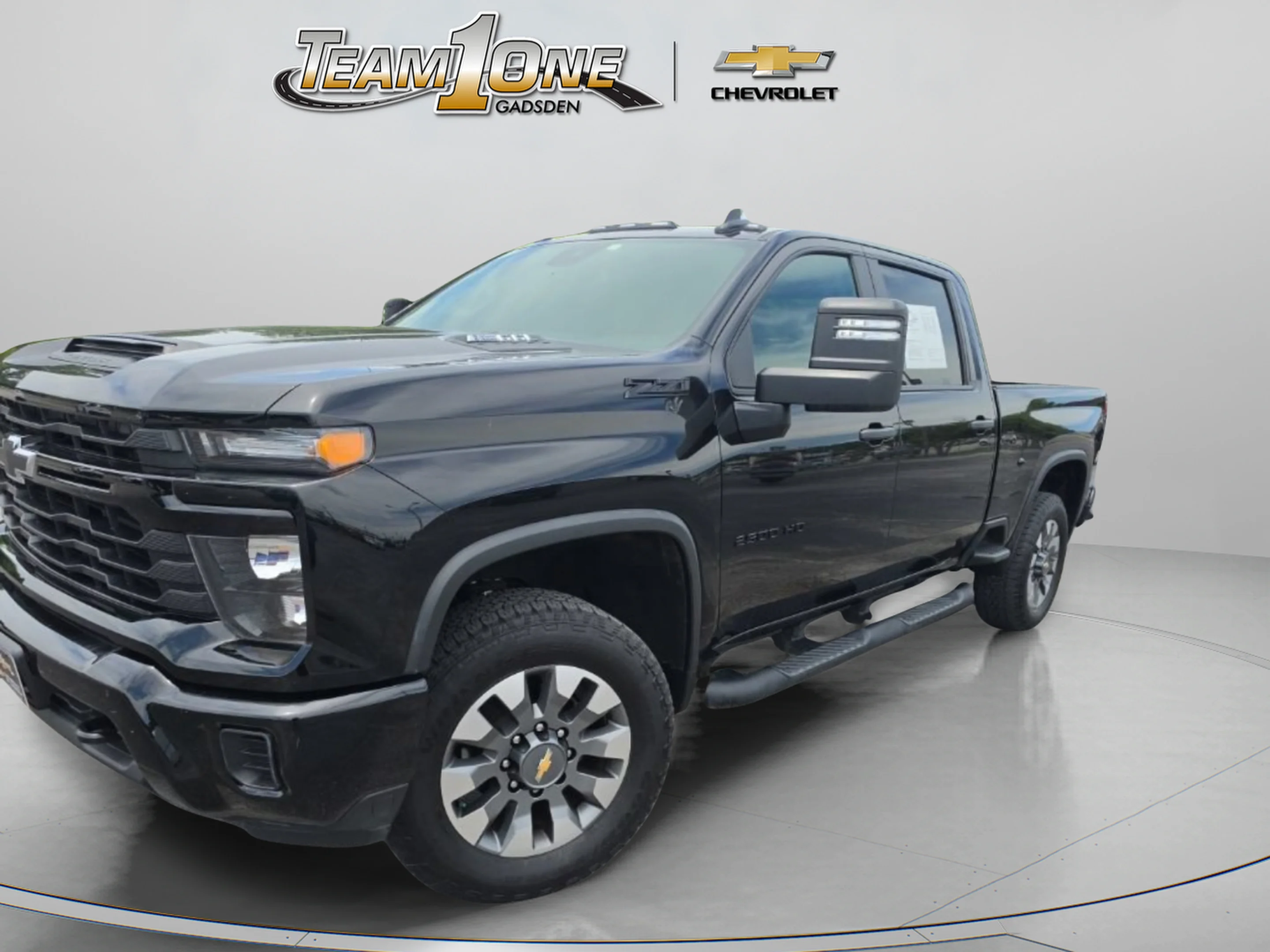 Used 2024 Black Chevrolet Custom image 3