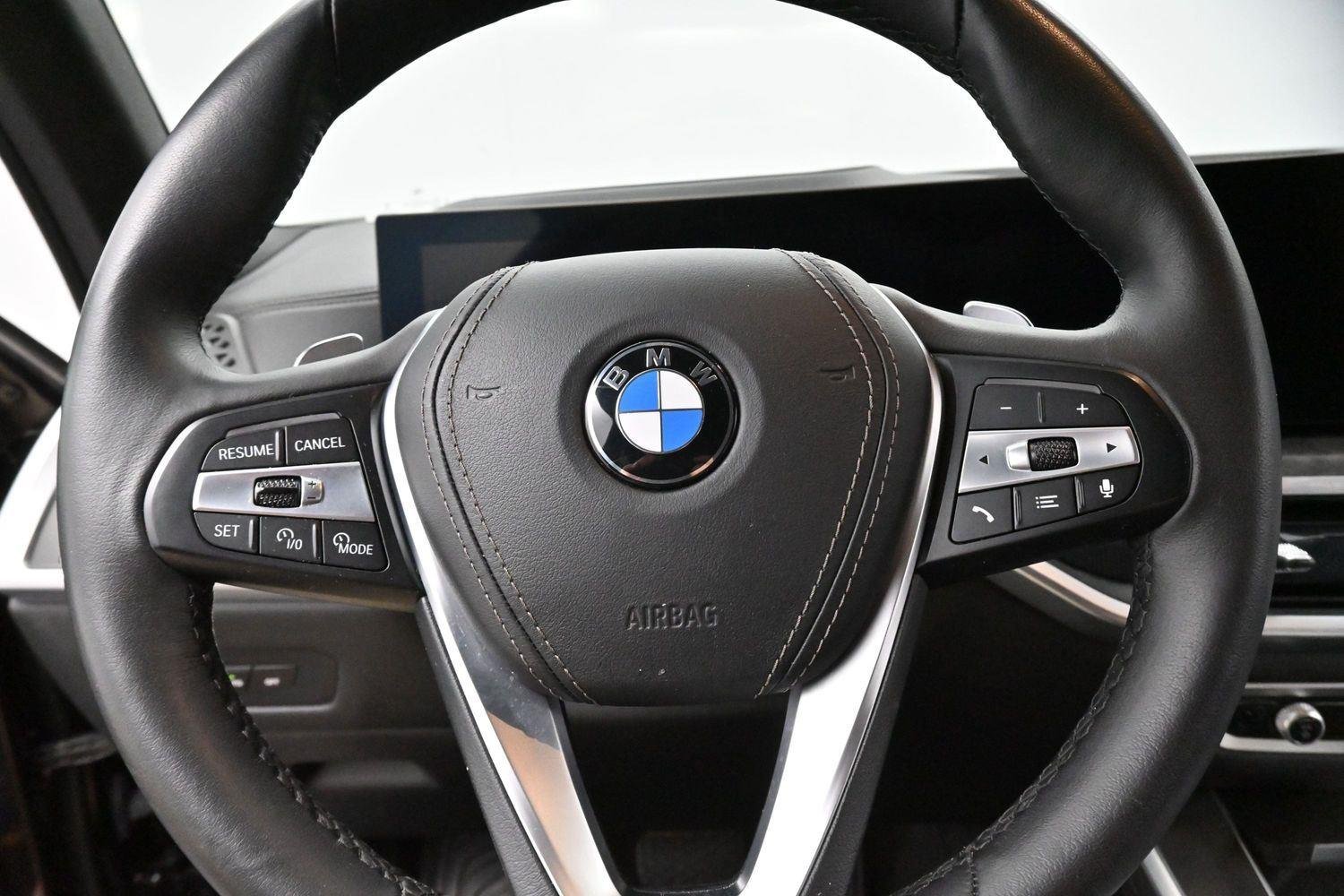 Used 2024 Carbon Black Metallic BMW xDrive40i image 19