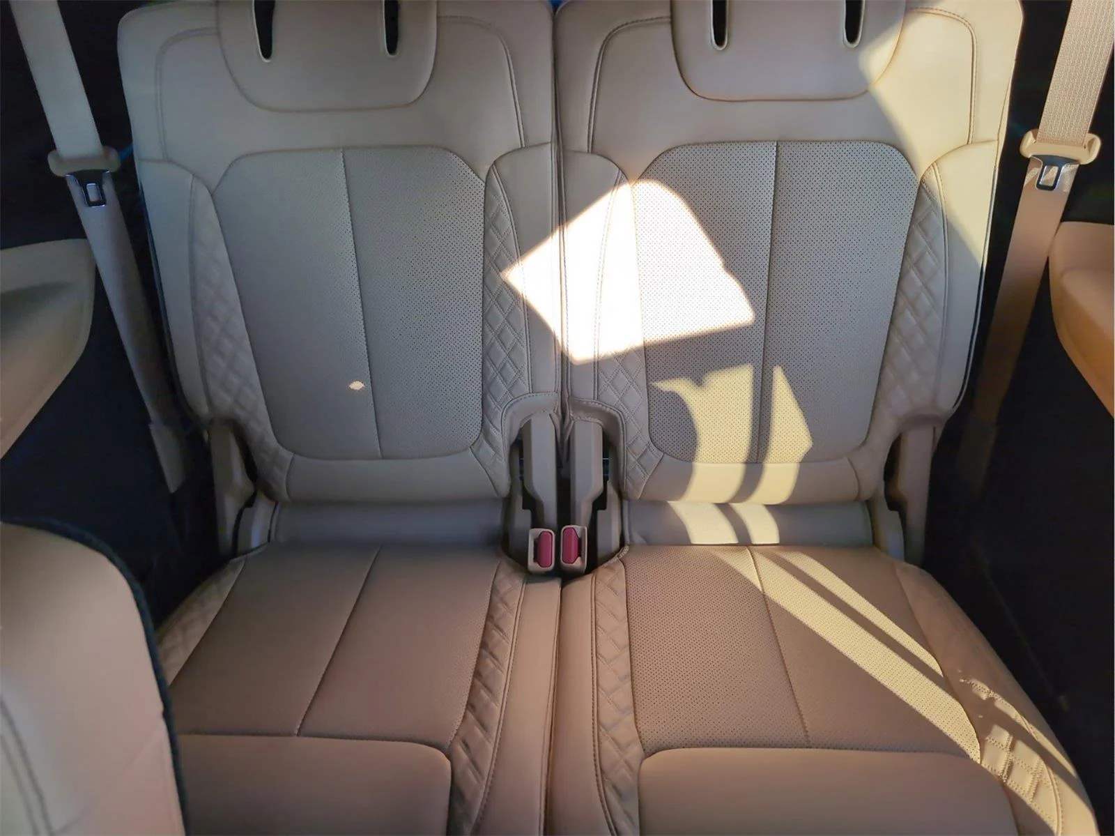 Used 2021 Diamond Black Crystal Pearlcoat Jeep Summit Reserve image 31