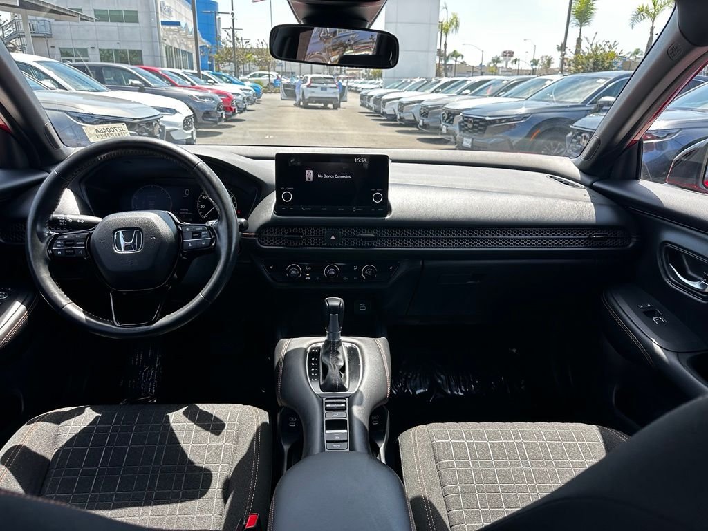 Used 2024  Honda Sport image 19