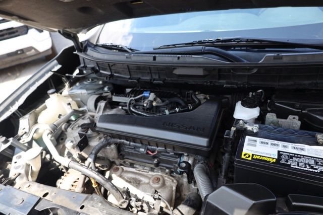 Used 2017 Gray Nissan SV image 41
