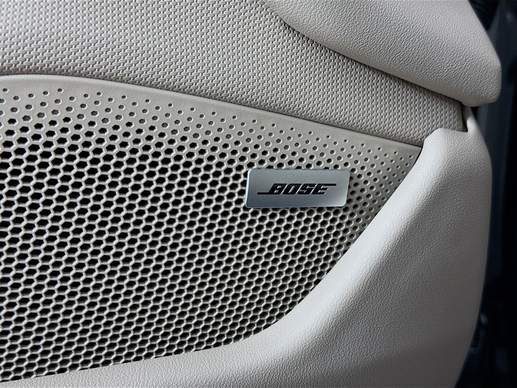 Used 2025 Black Porsche  image 19