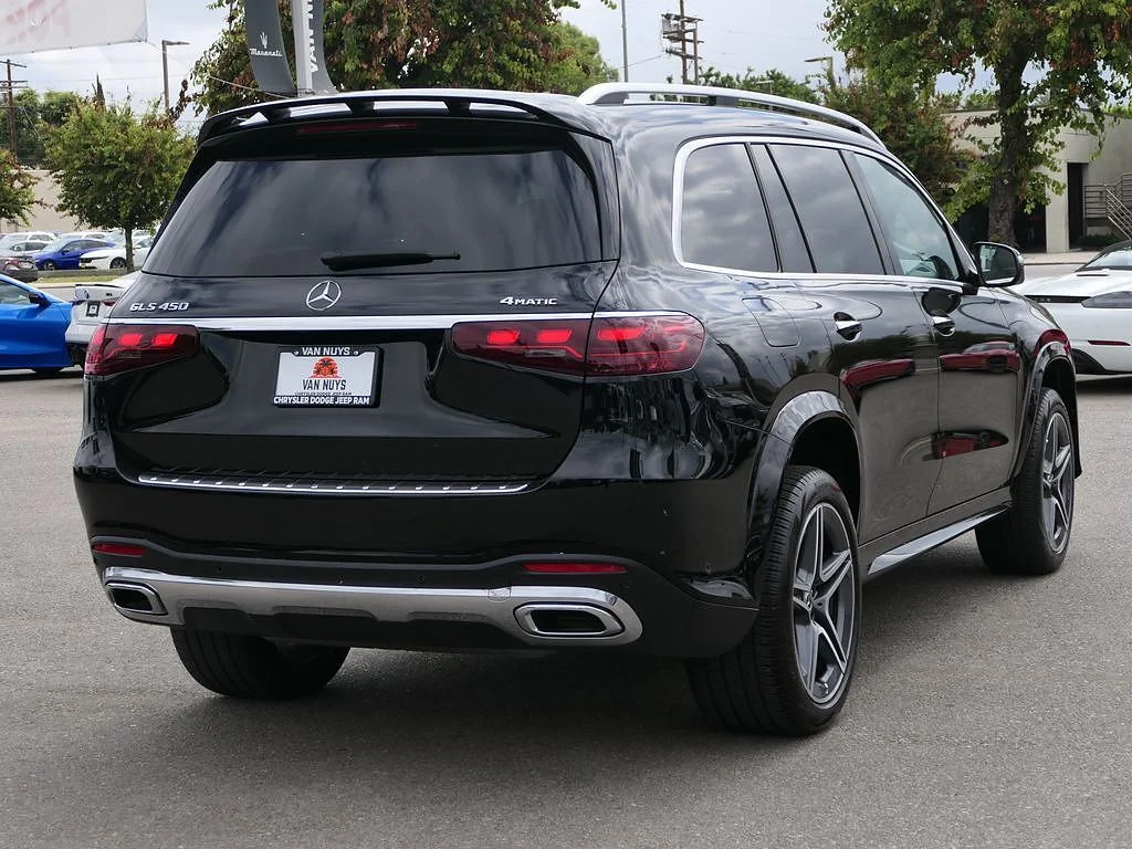 Used 2025 Black Mercedes-Benz GLS 450 image 3