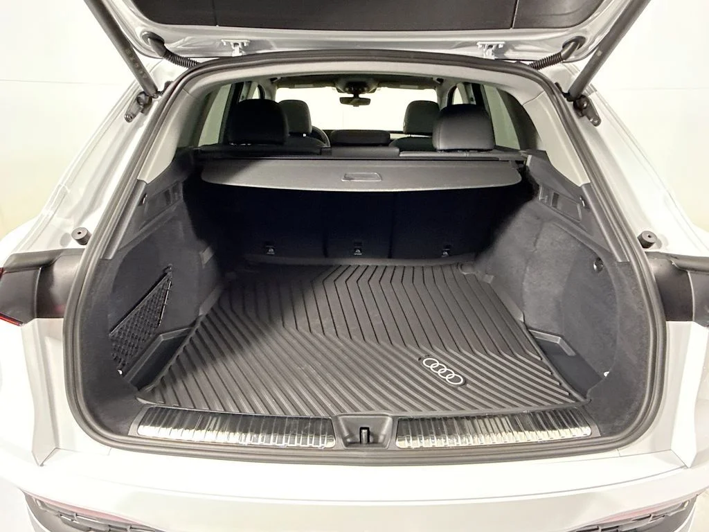 Used 2026 White Audi  image 30
