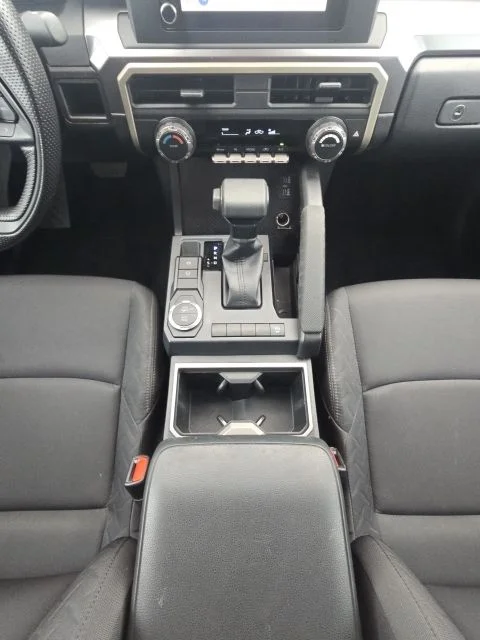 Used 2025 White Toyota SR5 image 35