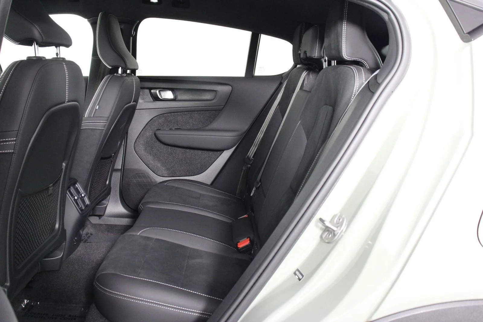 Certified Used 2023 Green Volvo Twin Plus image 30