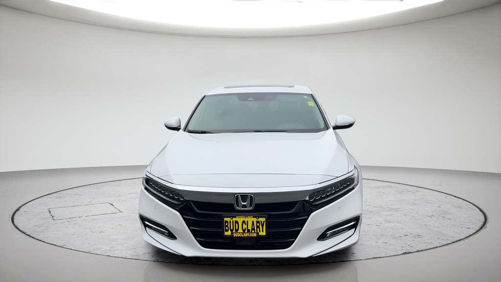 1HGCV3F95KA000922