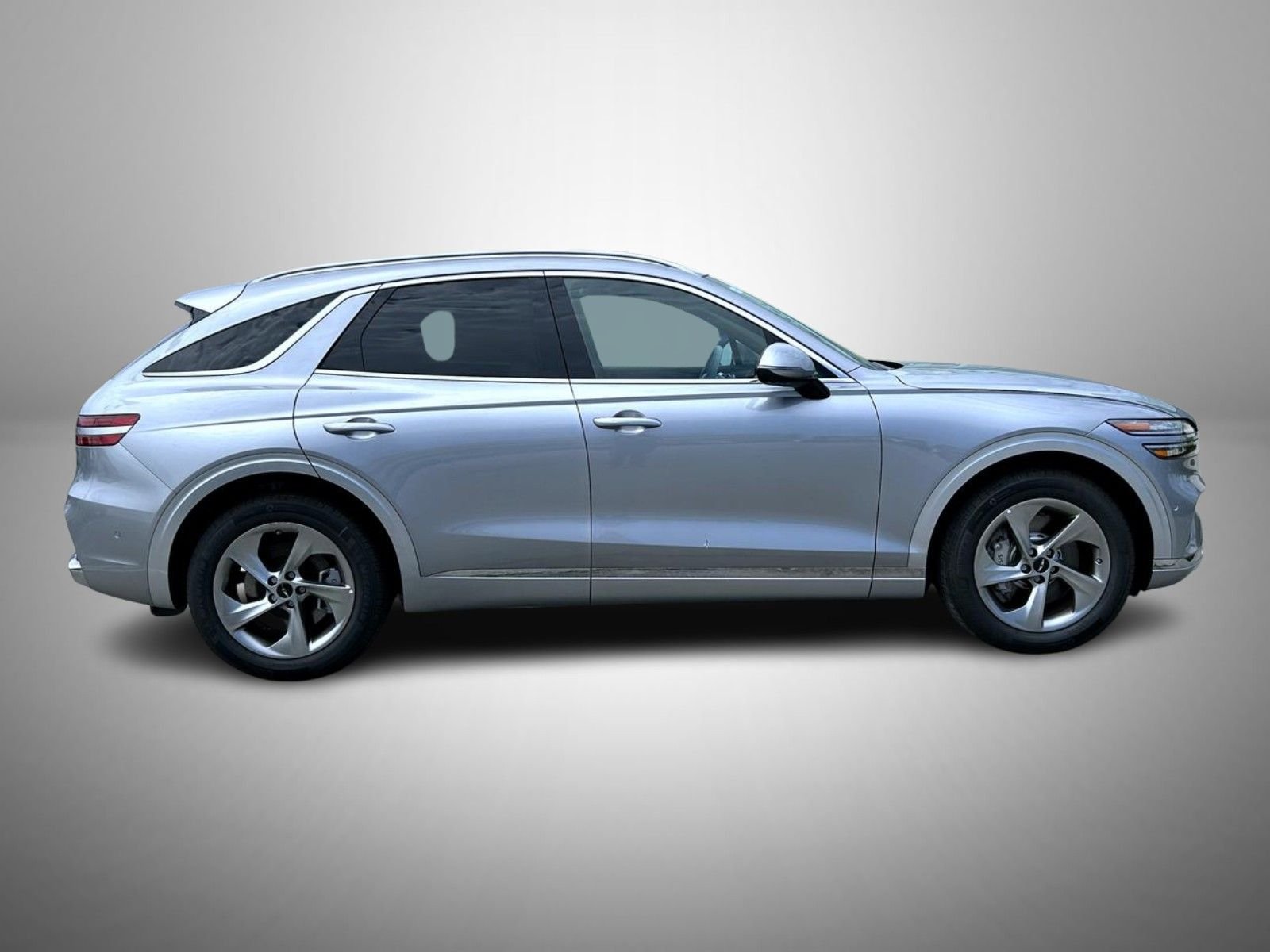 New 2026 Silver Genesis 2.5T Advanced image 4