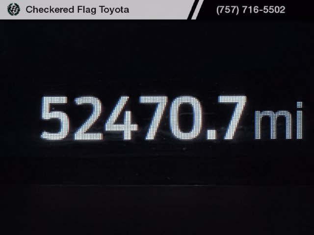 Used 2022 Star White Metallic Tri-Coat Ford Lariat image 14