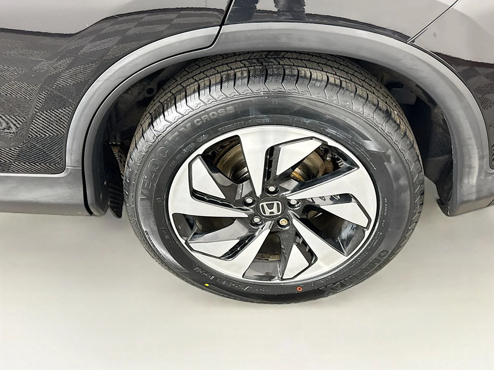 Used 2016 Black Honda Touring image 15