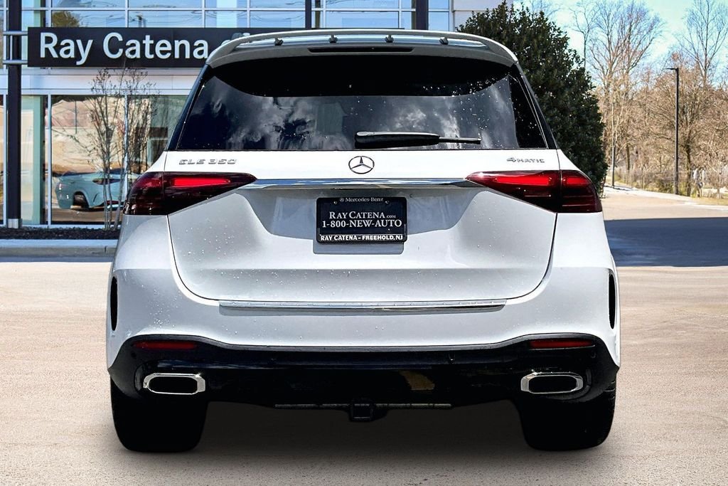 New 2026 MANUFAKTUR Moonlight White Metallic Mercedes-Benz GLE 350 image 4