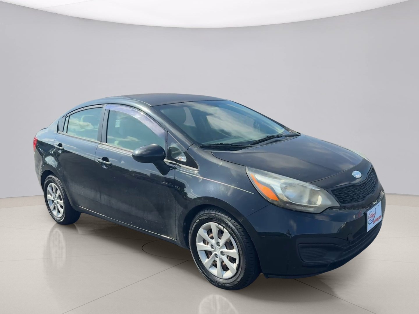 Used 2013 Black Kia LX image 7