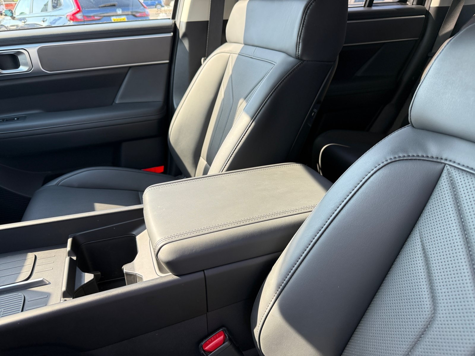 Used 2026 Hampton Gray Hyundai SEL image 14