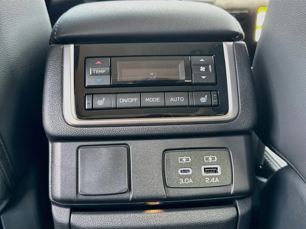 New 2027 Silver Subaru Limited image 30