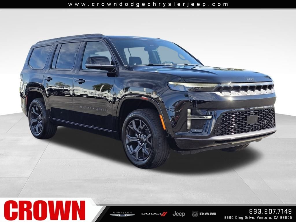 New 2026 High Gloss Black Exterior Paint Jeep Limited Altitude image 3