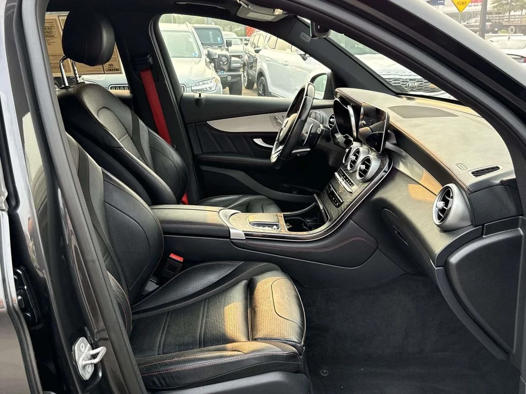 Used 2021  Mercedes-Benz GLC 43 AMG® image 15