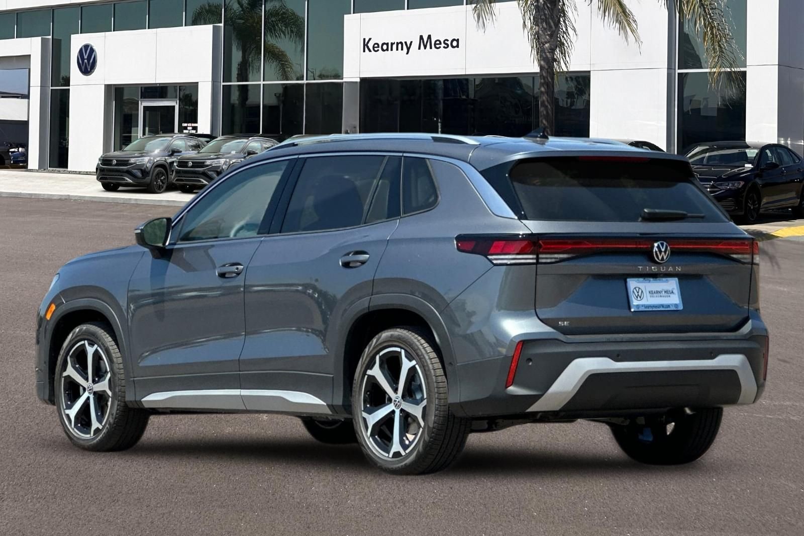 New 2026 Platinum Gray Metallic Volkswagen 2.0T SE image 6