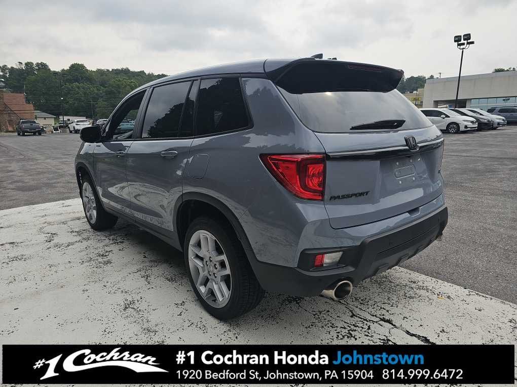 Used 2025 Sonic Gray Pearl Honda EX-L image 6