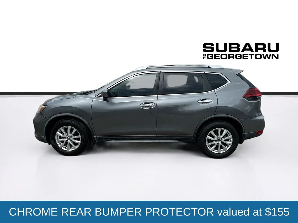 Used 2018 Gray Nissan SV image 4