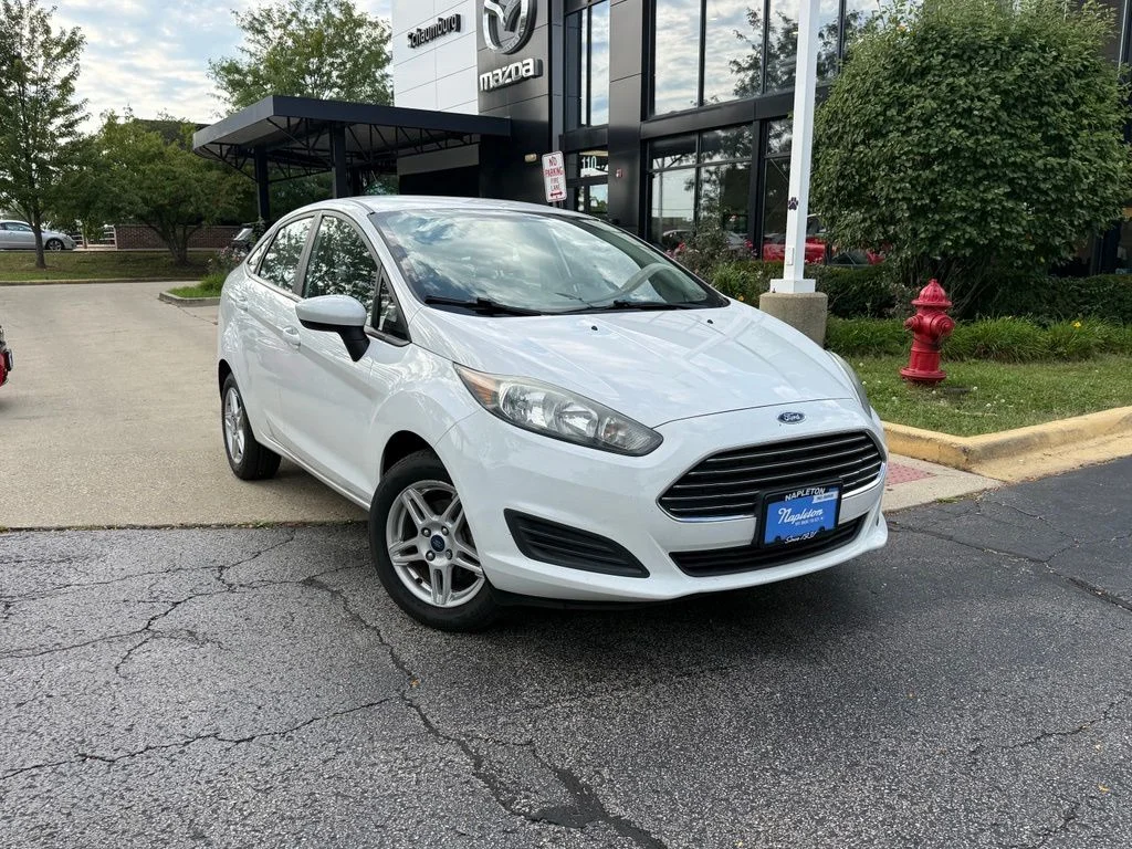 Used 2019 White Ford SE image 9