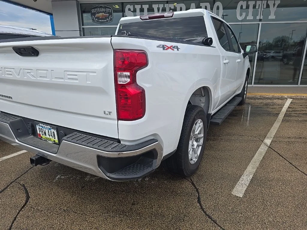 Used 2024 White Chevrolet LT image 5