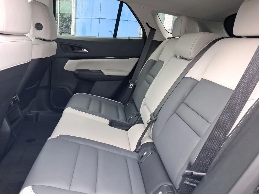 Used 2024  Honda Touring image 22
