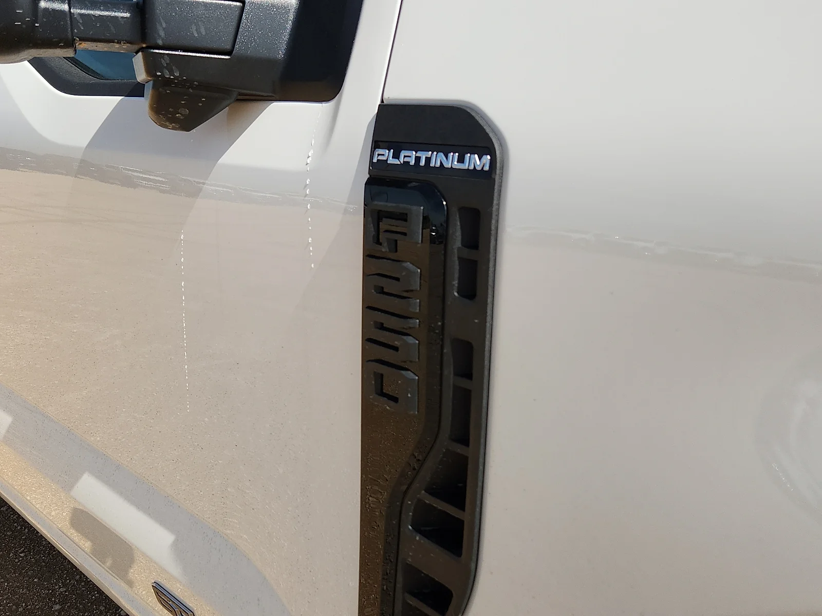 New 2026 Star White Metallic Tri-Coat Ford F-250® Platinum® image 10