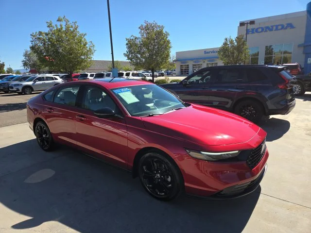 Certified Used 2025 Radiant Red Metallic Honda 1.5T SE image 3