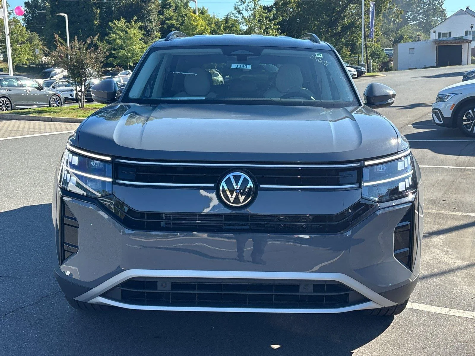New 2027 Pure Gray Volkswagen SE w/Technology image 8