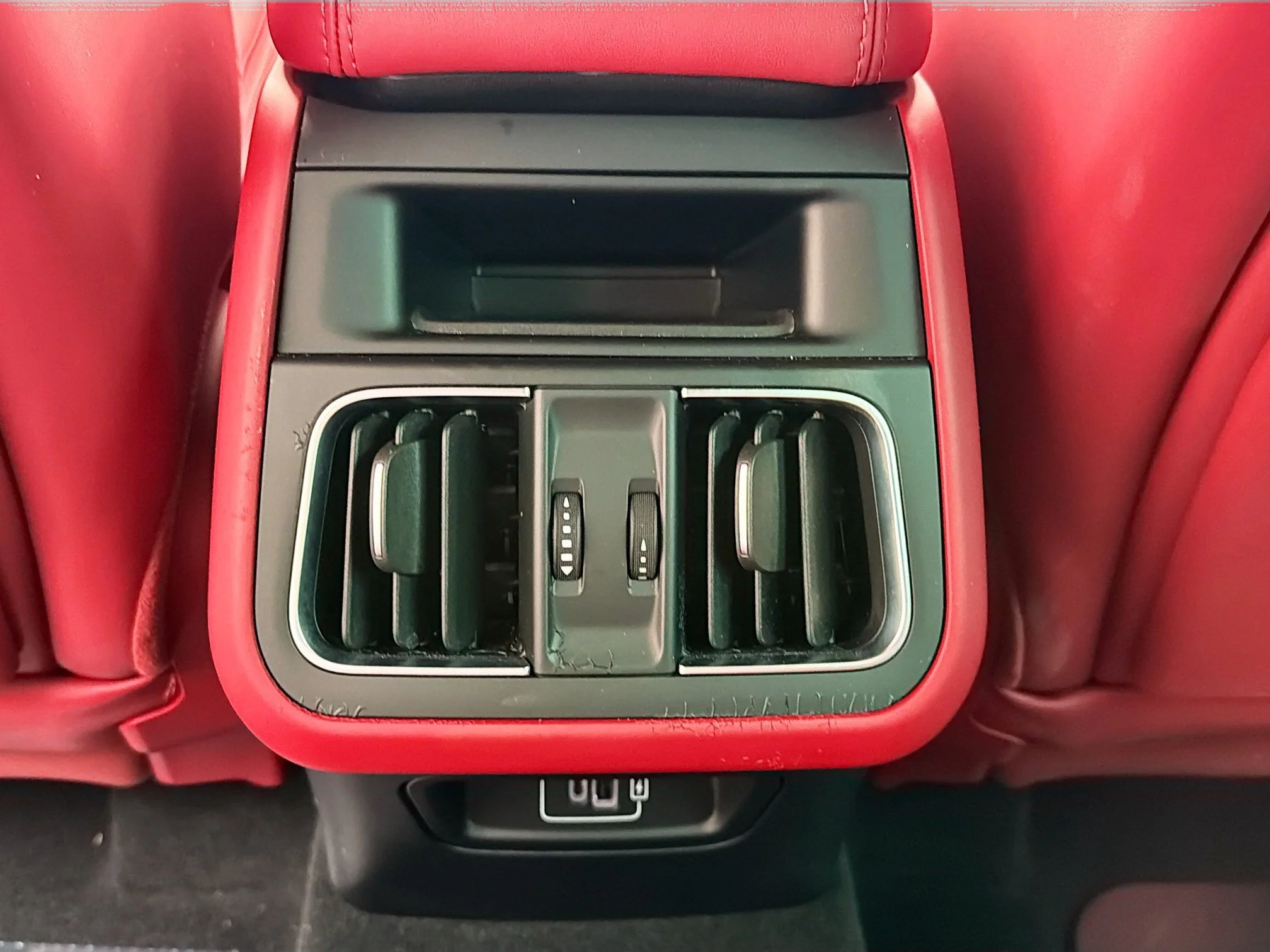 Used 2023 Black Maserati Modena image 19