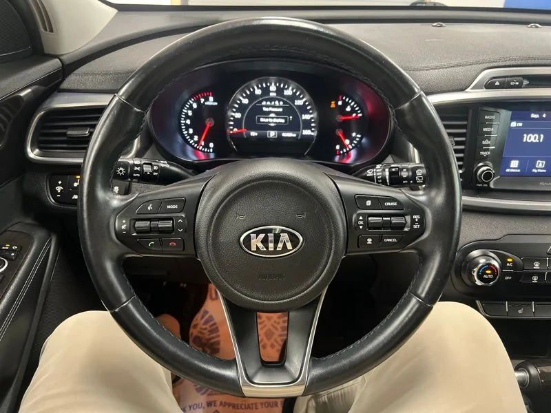 Used 2018 Purple Kia EX image 25
