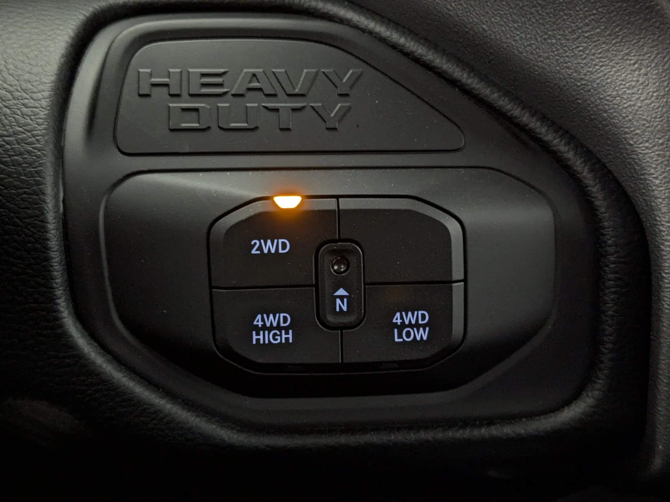 New 2026 Blue RAM Big Horn - - Level 2 Plus Grp - Sport Appearance Pkg - 5th Wheel/Gooseneck Prep - NAV & More! image 20