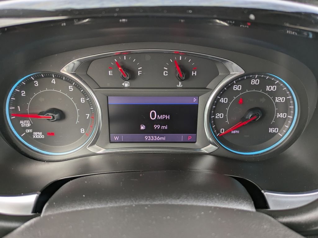 Used 2020 Gray Chevrolet 3LT image 31