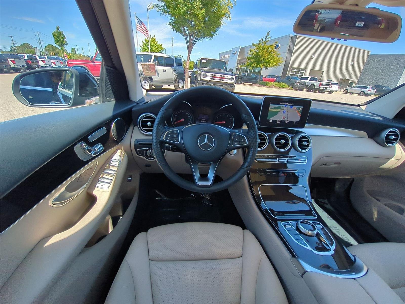 Used 2017 Black Mercedes-Benz GLC 300 image 35