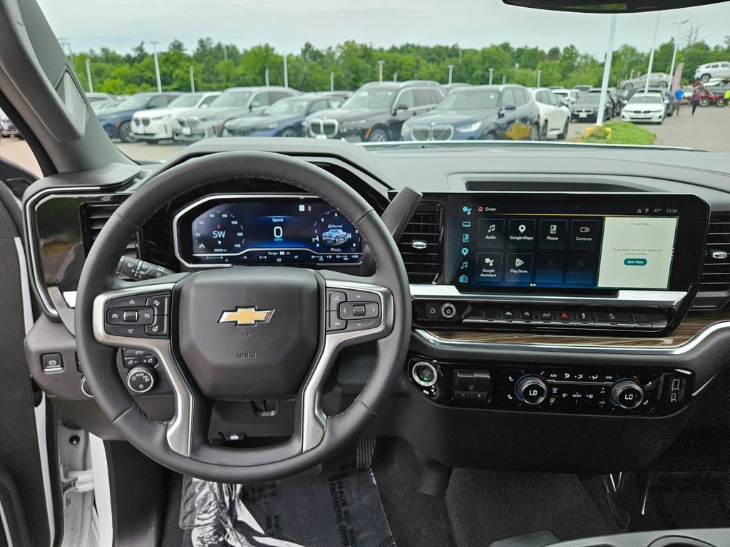 Used 2023 Summit White Chevrolet LT image 18