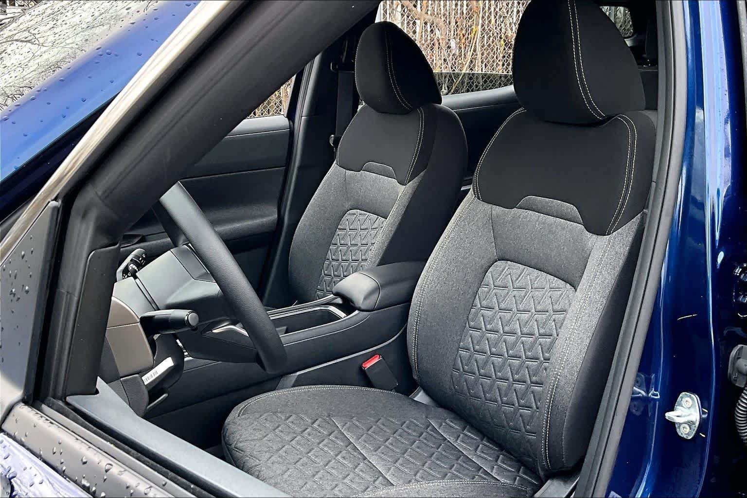 Used 2025 Deep Blue Pearl Nissan SV image 7